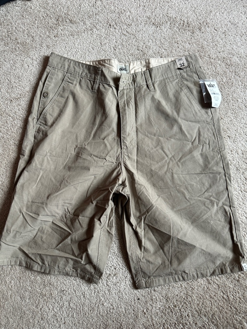 Vans Men’s Tan Flat Front Shorts